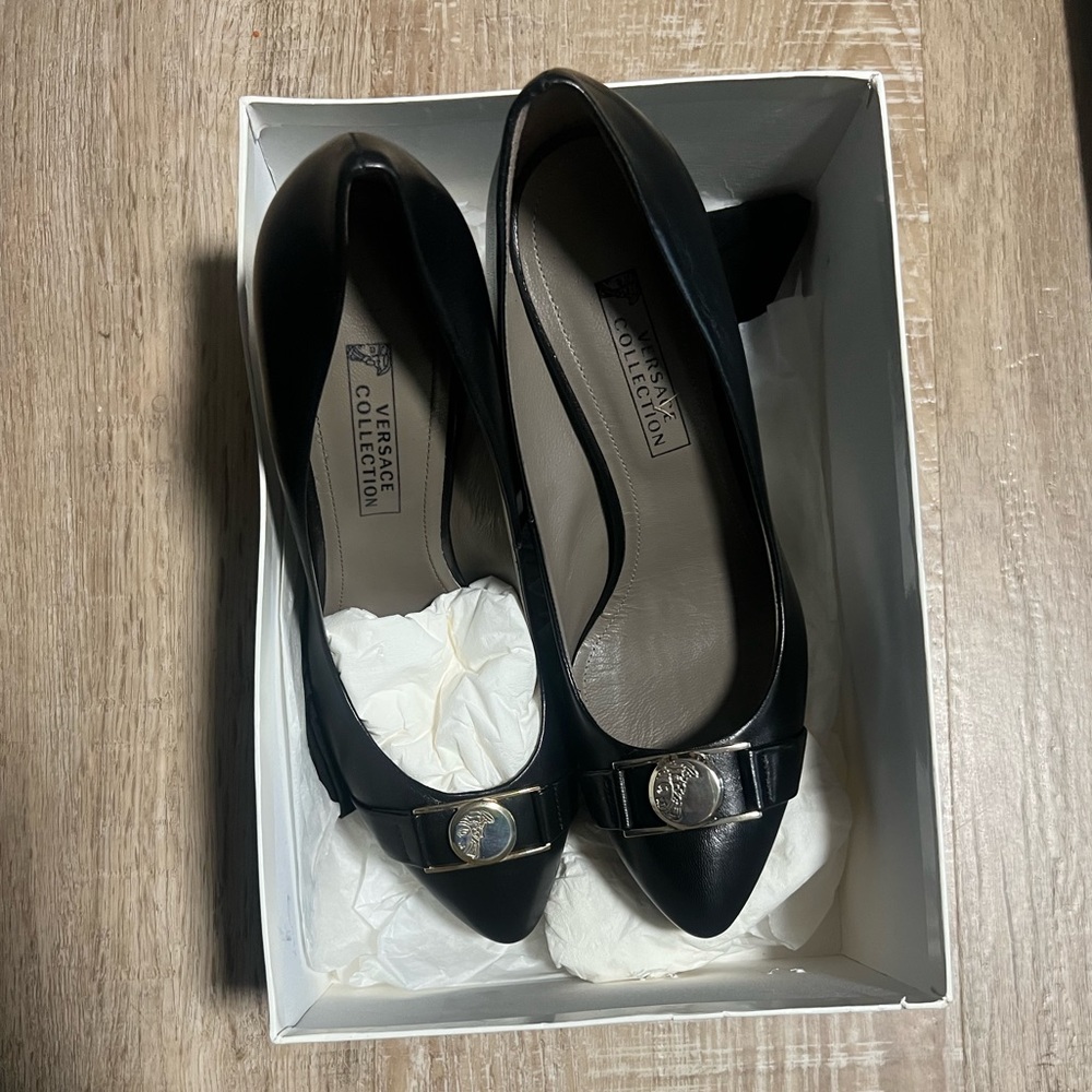 Versace Pumps Size 40